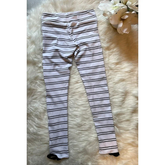 Same Los Angeles Leggings White & Black Stripe Half Ruffle Trim Size S - Picture 6 of 6